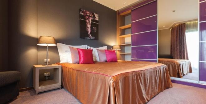 سوئیت با وان آب گرم, Premier Aqua  Adults Only