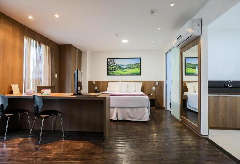 수피리어 룸, San Diego Governador Valadares