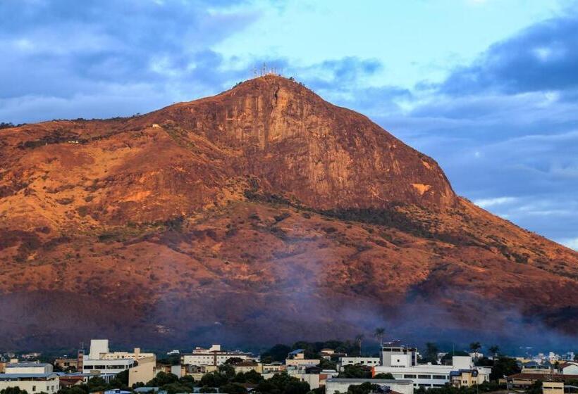 수피리어 룸, San Diego Governador Valadares