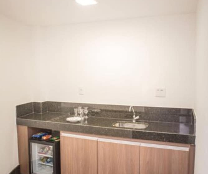 수피리어 룸, San Diego Governador Valadares