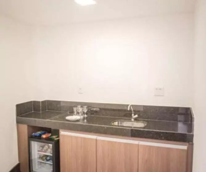 Quarto superior, San Diego Governador Valadares