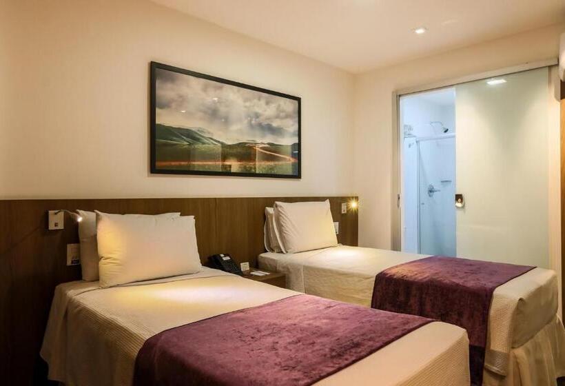 디럭스 룸, San Diego Governador Valadares