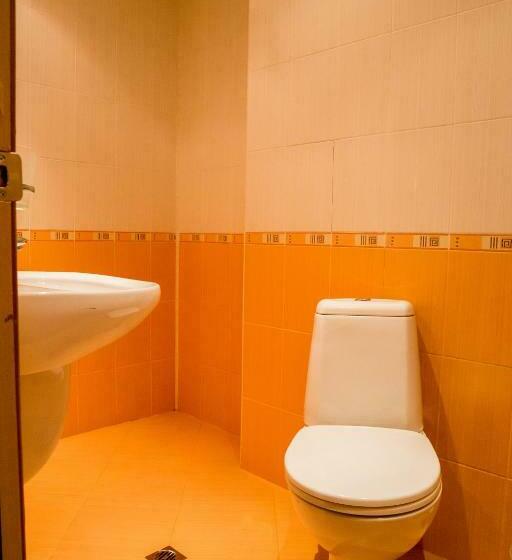 スタンダードシングルルーム, Struma