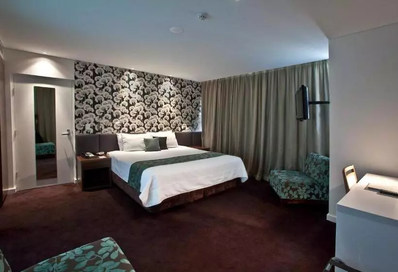 キングサイズベッドのデラックスルーム, The Gateway Inn, Newcastle