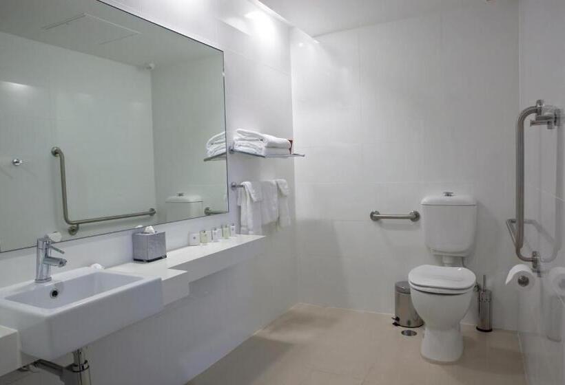 חדר סטנדרט, מיטת קינג, מותאם לאדם עם מוגבלויות, The Gateway Inn, Newcastle