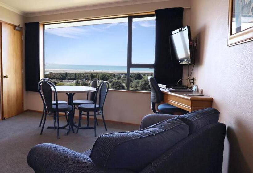 2 Bedrooms Suite Sea View, Baywatch Motor Lodge
