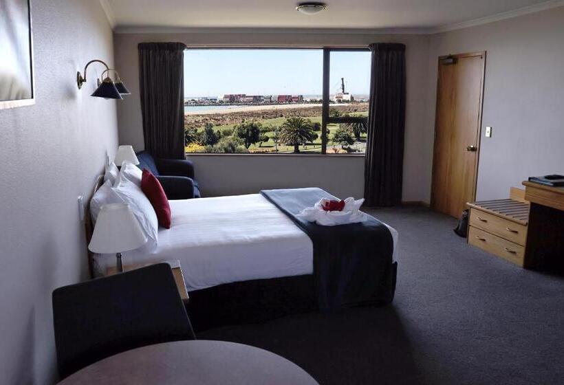 סטודיו סטנדרטי נוף לים, Baywatch Motor Lodge