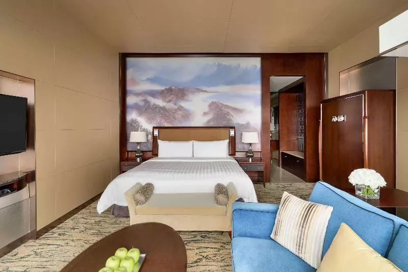 سوئیت 2 خوابه, Baywatch Motor Lodge