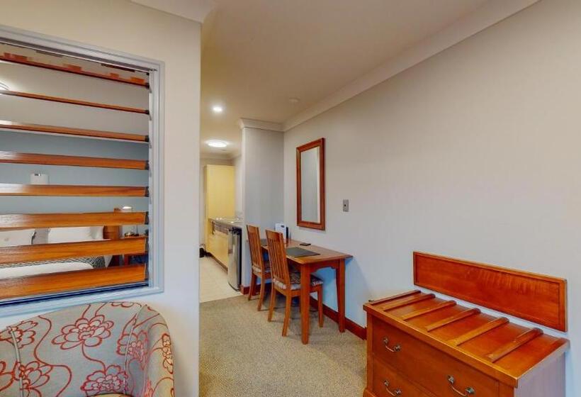 Люкс с гидромассажем, Quantum Lodge Motor Inn