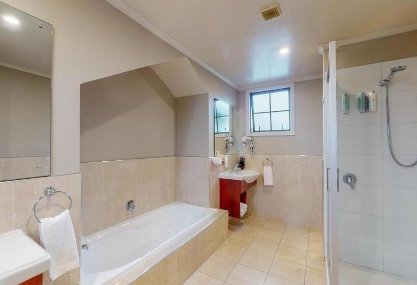 Family Suite, Quantum Lodge Motor Inn