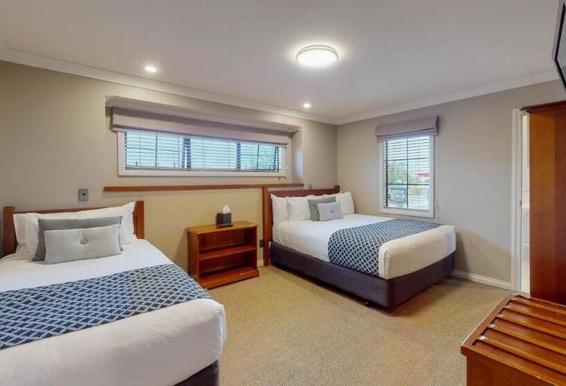 Люкс Deluxe Кровать Кинг, Quantum Lodge Motor Inn