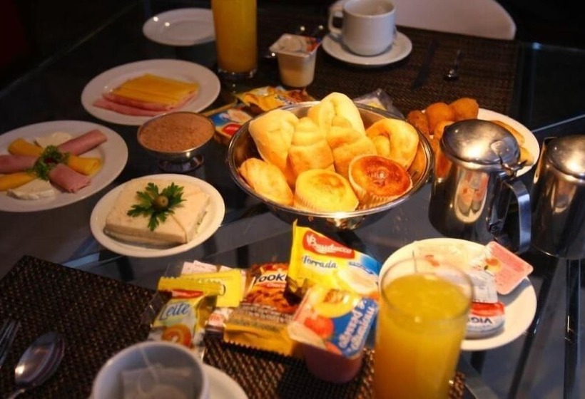 스위트, Rivieras Motel