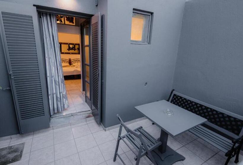 اتاق استاندارد, Villa Toula