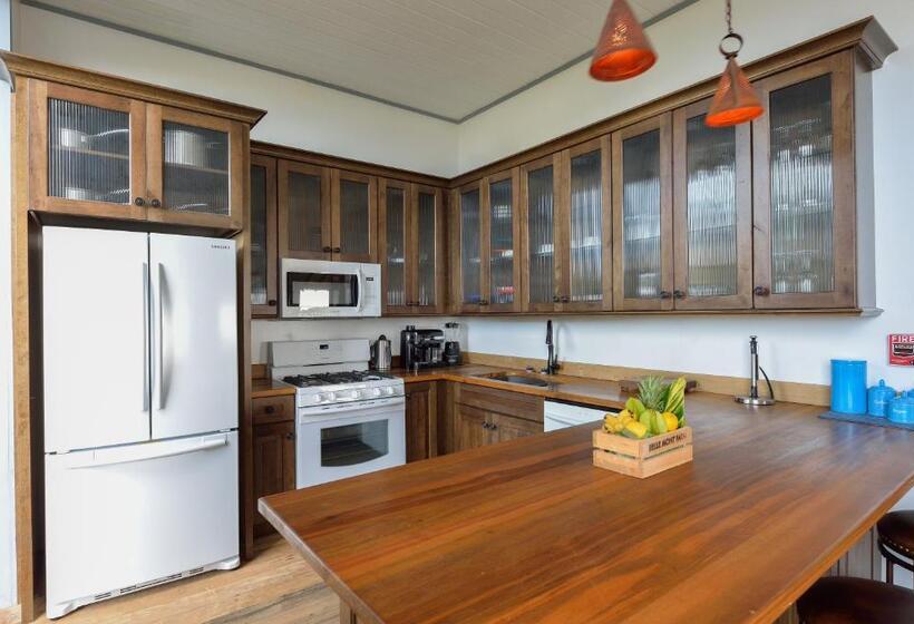 ویلای 3 خوابه با استخر, Belle Mont Sanctuary Resort Kittitian Hill