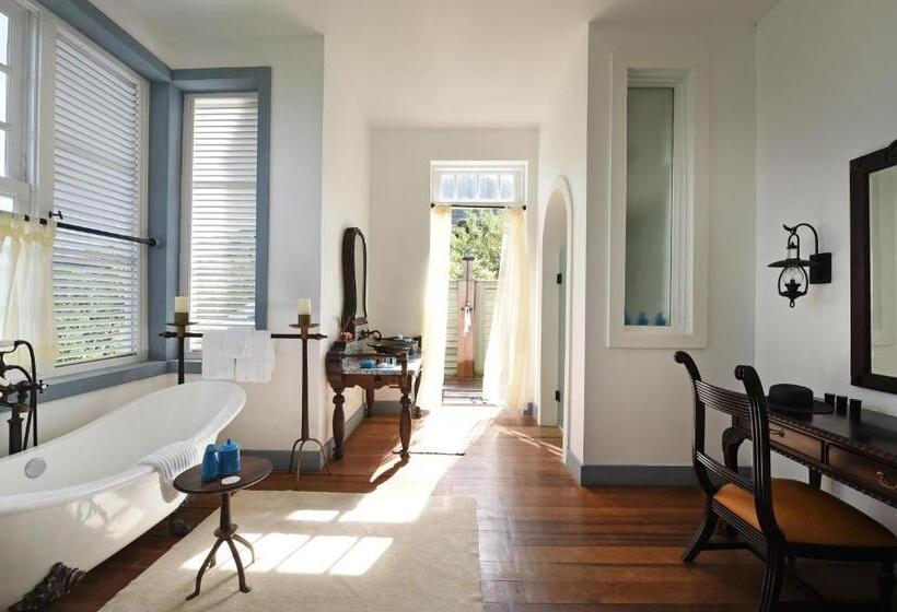 ویلای 3 خوابه با استخر, Belle Mont Sanctuary Resort Kittitian Hill