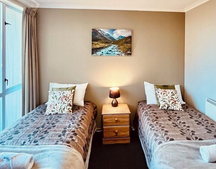 침실 3개 아파트, Brinkley Resort