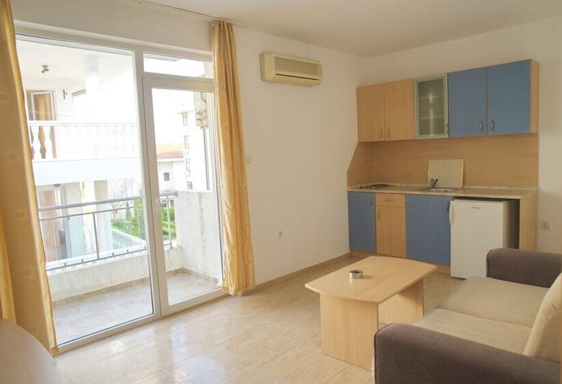 家族用アパートメント, Daisy Guest House