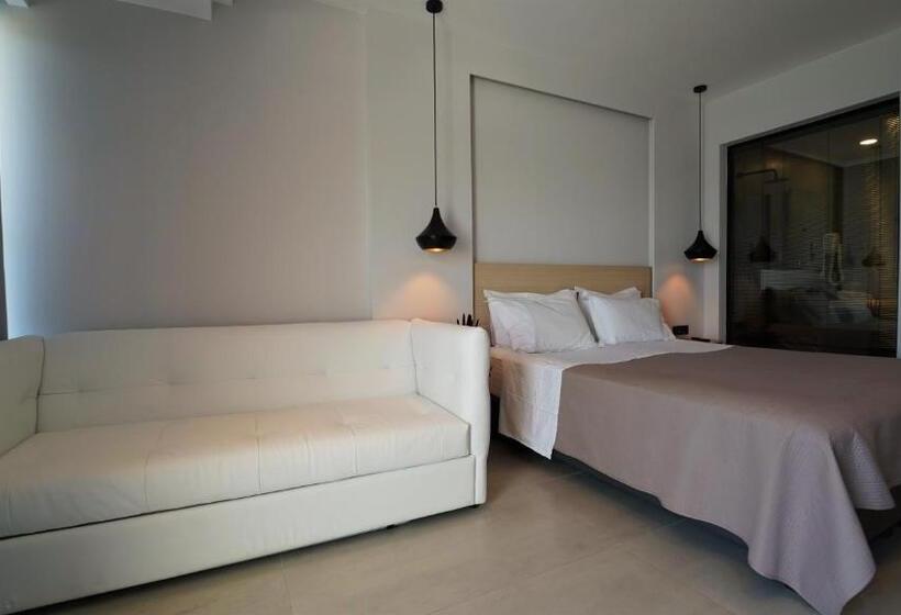 キングサイズベッドのスイートルーム, Enjoy Lichnos Bay Village, Camping, Hotel & Apartments