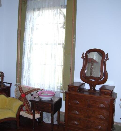 חדר סטנדרט חדר אמבטיה משותף, Glenfield Plantation Historic Antebellum Bed And Breakfast