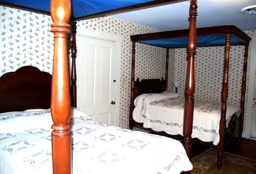 デラックスルーム, Glenfield Plantation Historic Antebellum Bed And Breakfast