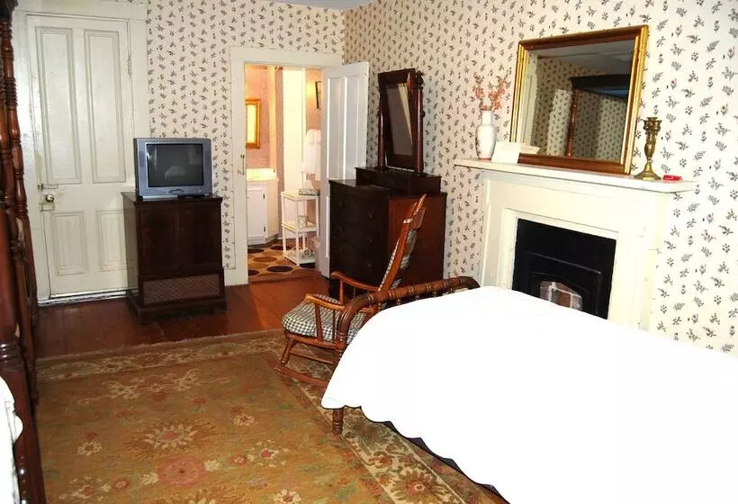 デラックスルーム, Glenfield Plantation Historic Antebellum Bed And Breakfast