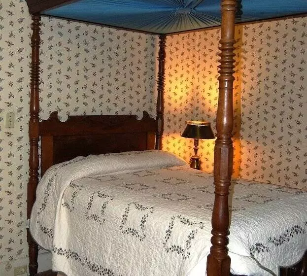 デラックスルーム, Glenfield Plantation Historic Antebellum Bed And Breakfast