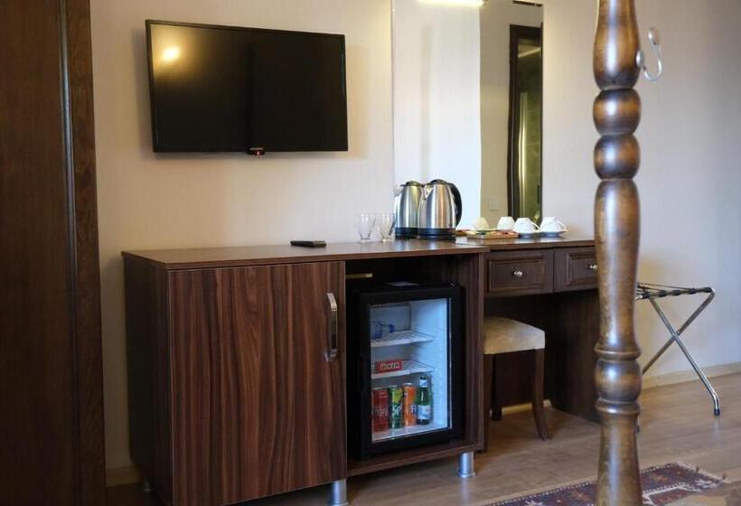 اتاق لوکس با چشم‌انداز دریا, Villa Sofia