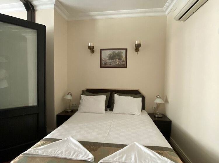 اتاق خانوادگی, Villa Sofia