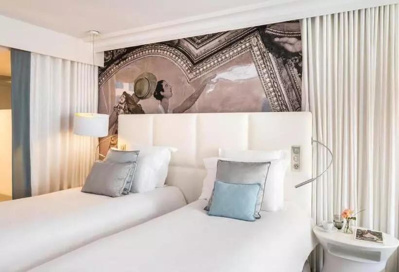 اتاق سوپریور با تخت دو نفره بزرگ, Cures Marines Hotel & Spa Trouville   Mgallery Collection