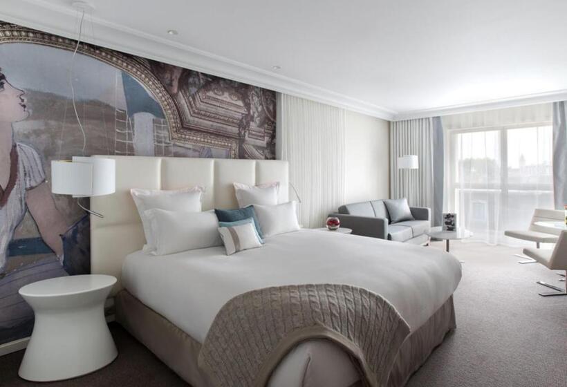 キングサイズベッドのデラックスルーム, Cures Marines Hotel & Spa Trouville   Mgallery Collection