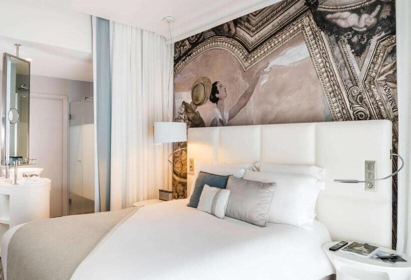 クイーンサイズベッドのクラシックルーム, Cures Marines Hotel & Spa Trouville   Mgallery Collection