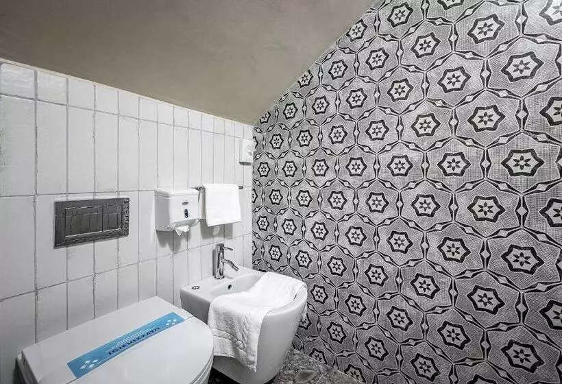 اتاق عادی یک تخته, Duomo Firenze