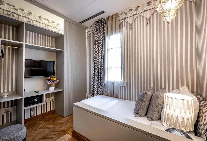 اتاق عادی یک تخته, Duomo Firenze