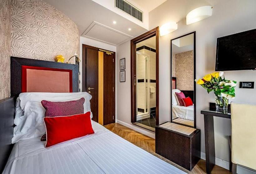 اتاق استاندارد یک تخته با چشم‌انداز, Duomo Firenze