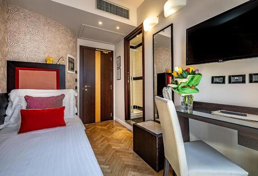 اتاق استاندارد یک تخته با چشم‌انداز, Duomo Firenze