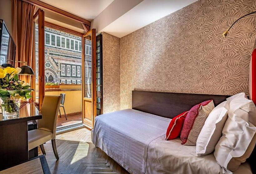 اتاق استاندارد یک تخته با چشم‌انداز, Duomo Firenze