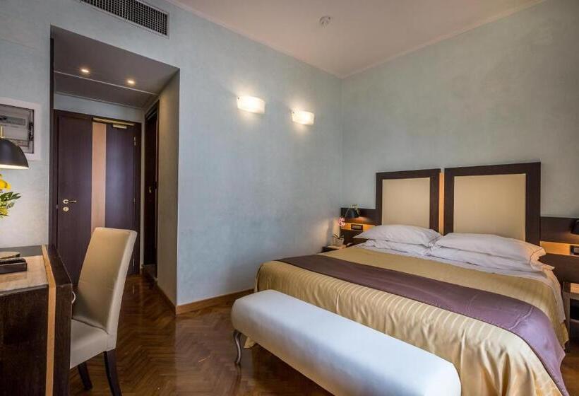 اتاق استاندارد با چشم‌انداز, Duomo Firenze