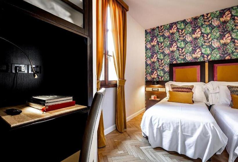 اتاق استاندارد اینتریور, Duomo Firenze