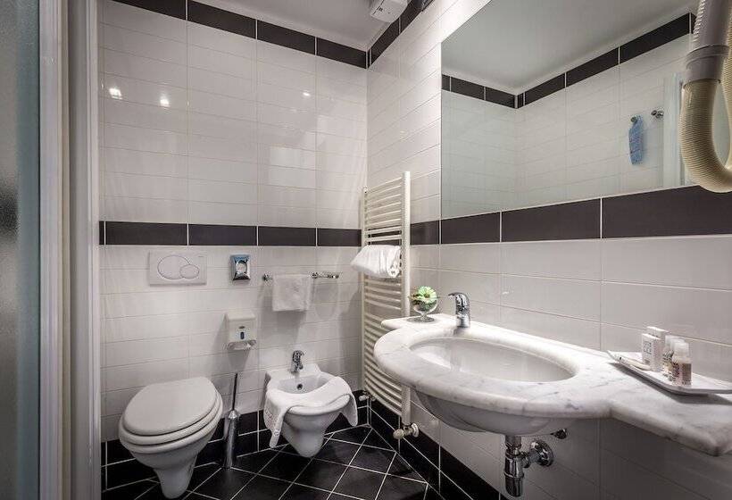 اتاق کلاسیک یک تخته, Duomo Firenze