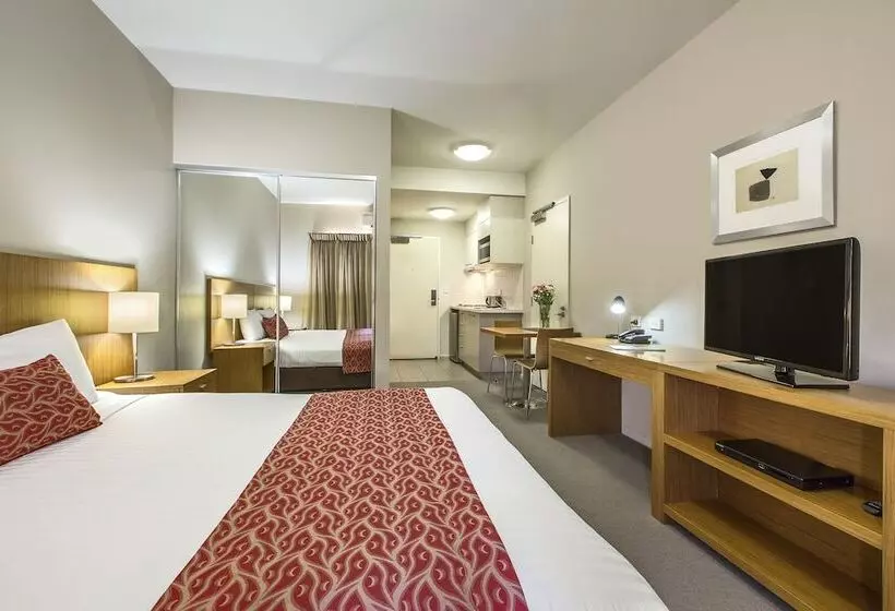 スタンダードスタジオ, Gladstone Downtown Central Apartment Hotel Official