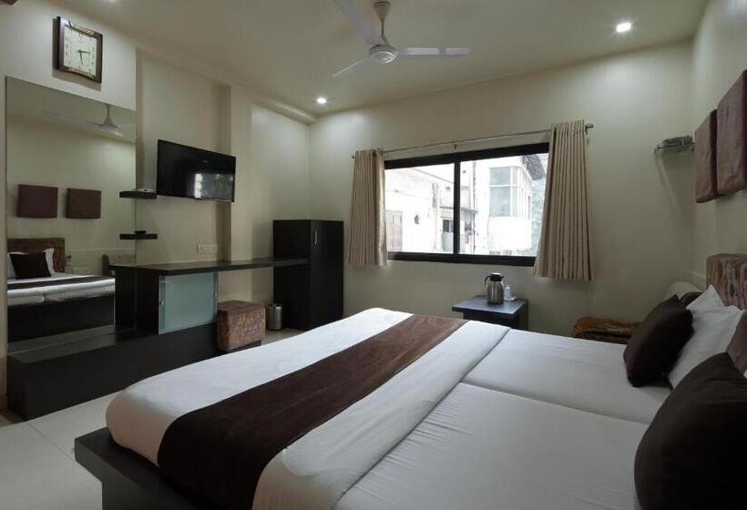 חדר דלוקס, Good Night