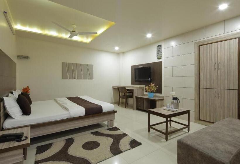 סוויטה אקזקיוטיב, Good Night