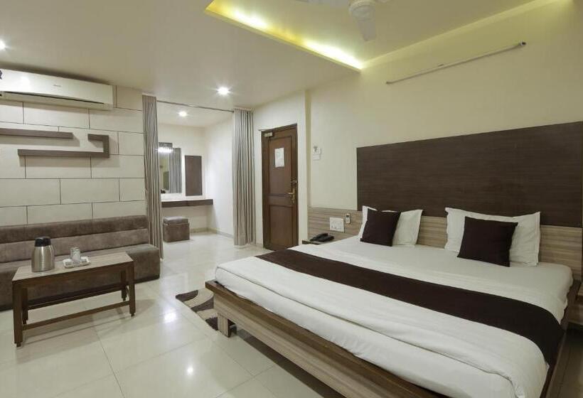 סוויטה אקזקיוטיב, Good Night