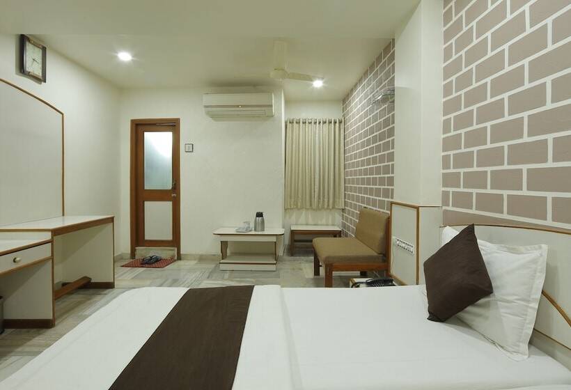 דירת חדר דלוקס, Good Night