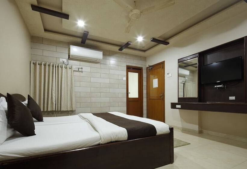 דירת חדר דלוקס, Good Night