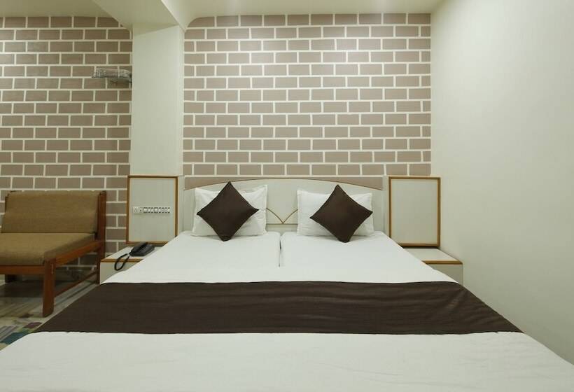 דירת חדר דלוקס, Good Night