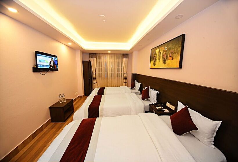 اتاق لوکس سه تخته, Greatwall International