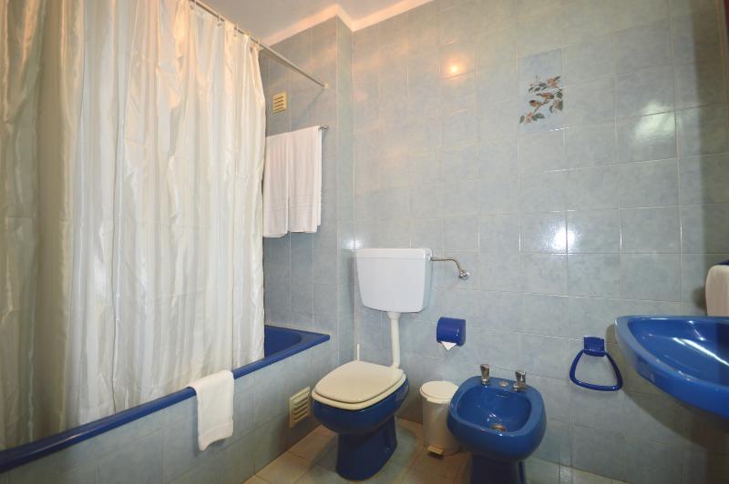 스위트 킹사이즈 침대, Holiday Inn Express & Suites Williams, An Ihg