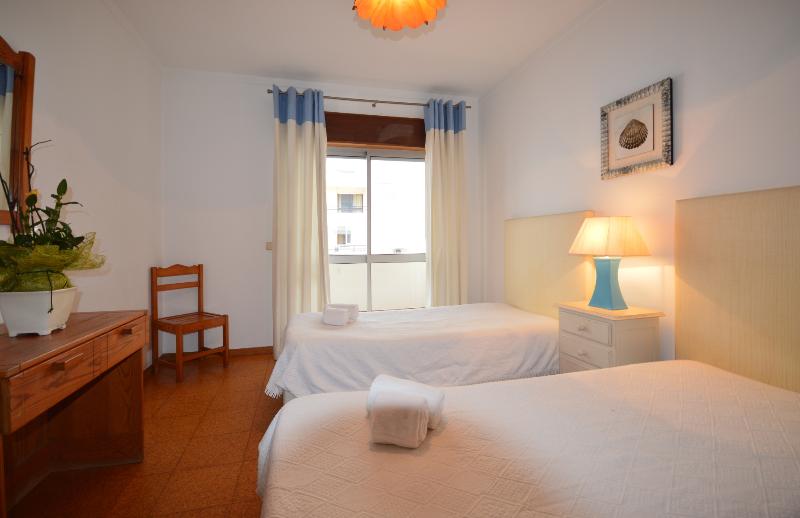 带大床的套房, Holiday Inn Express & Suites Williams, An Ihg