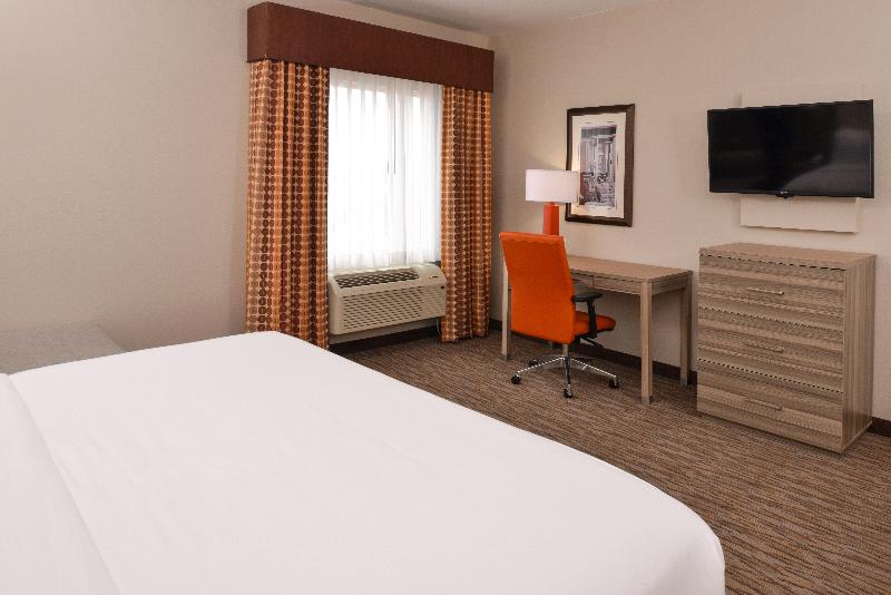 장애인을 위한 킹사이즈 침대 스탠다드 룸, Holiday Inn Express & Suites Williams, An Ihg